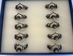 RTF CIEL Collectibles Crystal Bejeweled Enamel Floral Napkin Holders Rings NEW